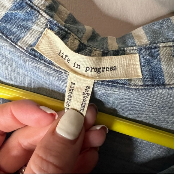 Life in progress denim shirt - Picture 3 of 6